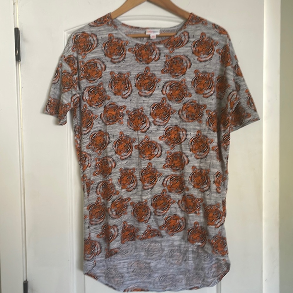 LuLaRoe tiger face Irma sz XS